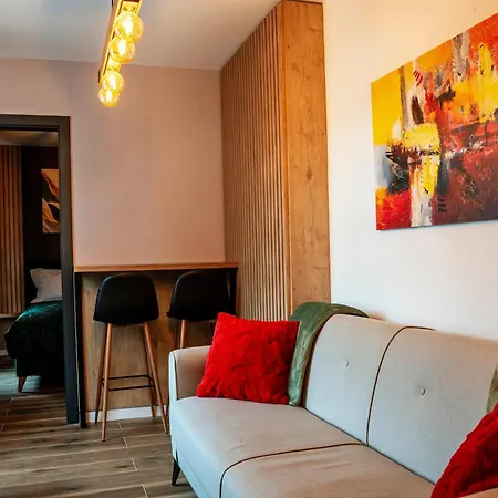 Sky Lux Cozy Nest *